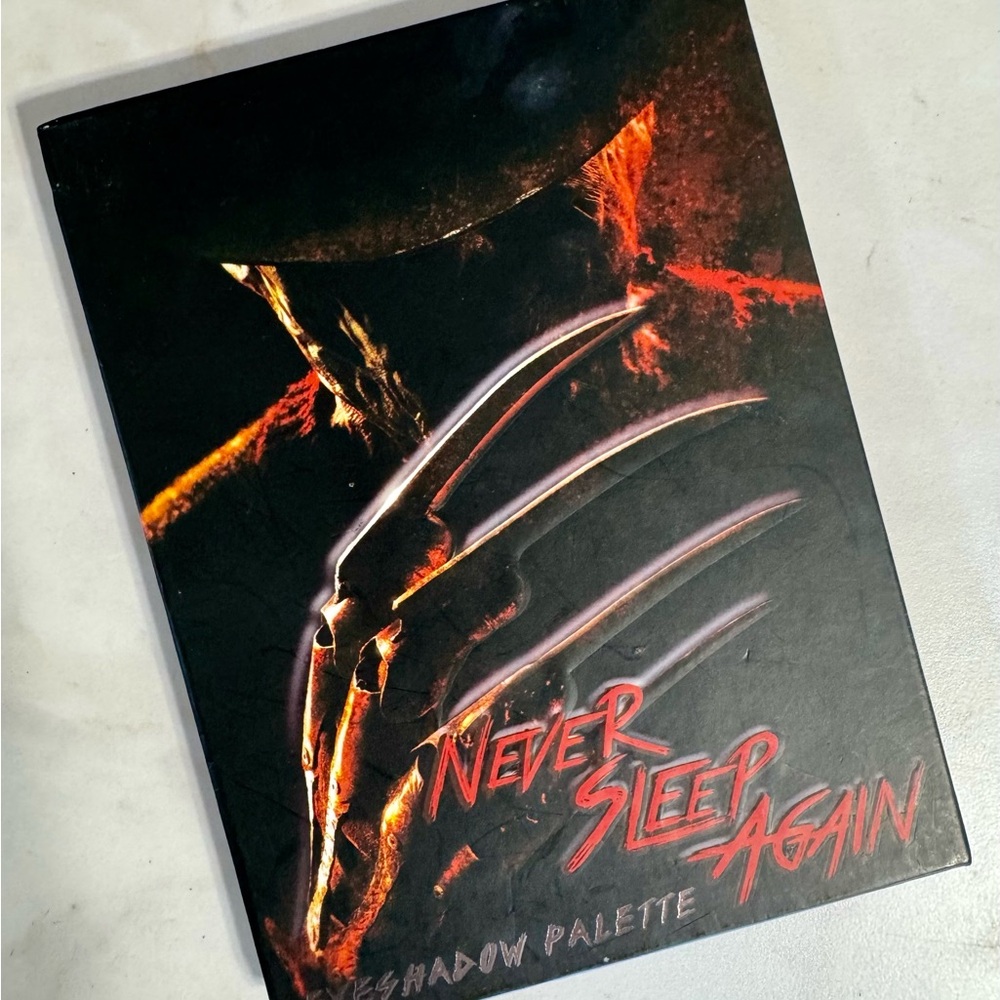 Never Sleep Again Nightmare on Elm Street Eyeshadow Palette